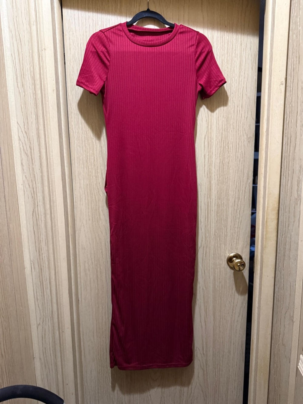 Ribbed Short-Sleeve Maxi Dress - Red